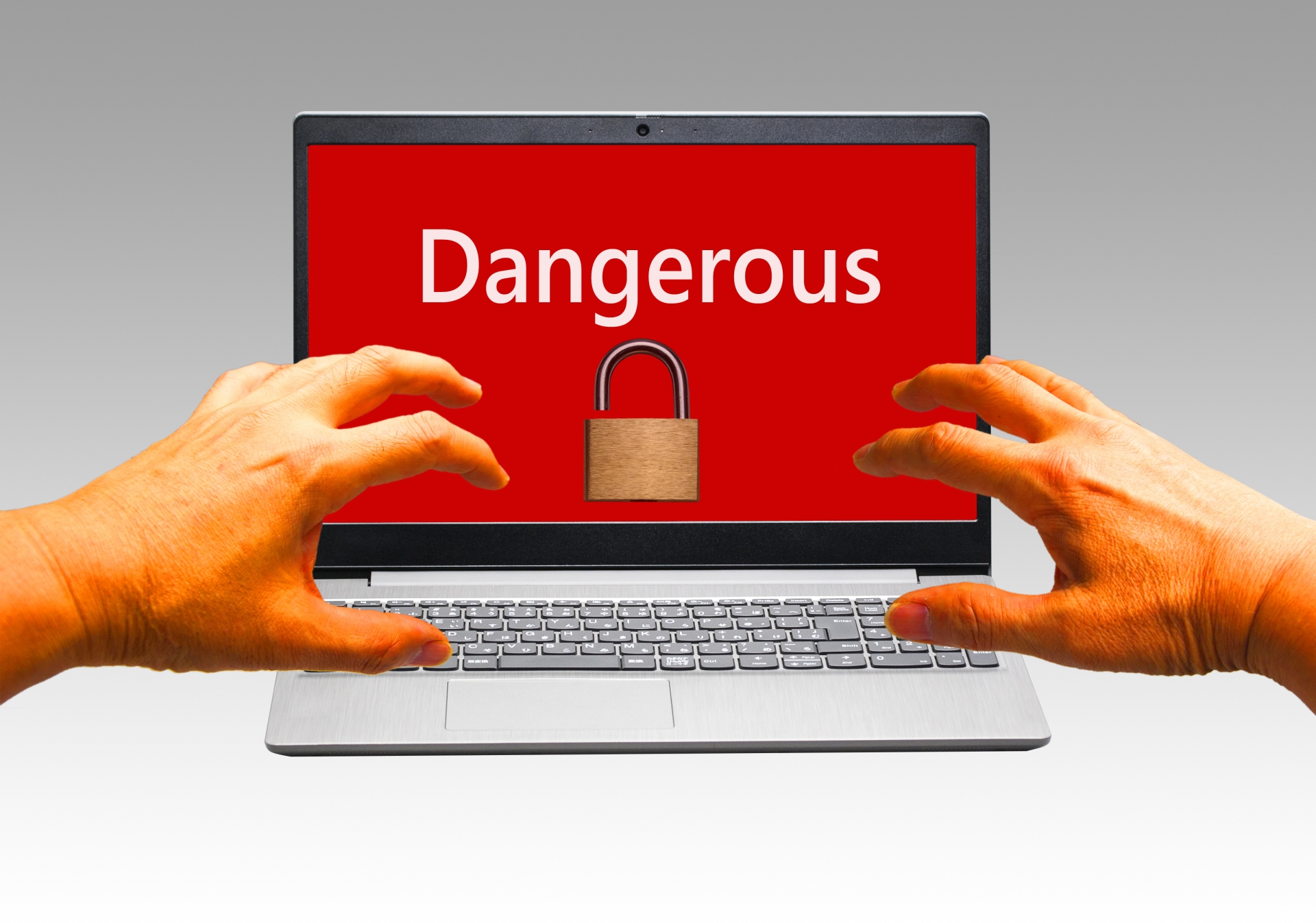 Windowsを標的とするLumma Stealerの脅威と対策